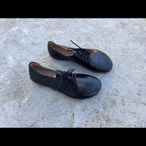 (806) Vivobarefoot Lisbon